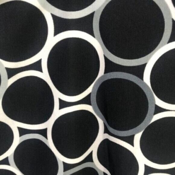 Black & White Circle Print Tankini Top Swimsuit Top - Picture 10 of 13